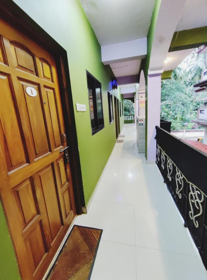 Tiger Eye Guest House كالانغيُت المظهر الخارجي الصورة